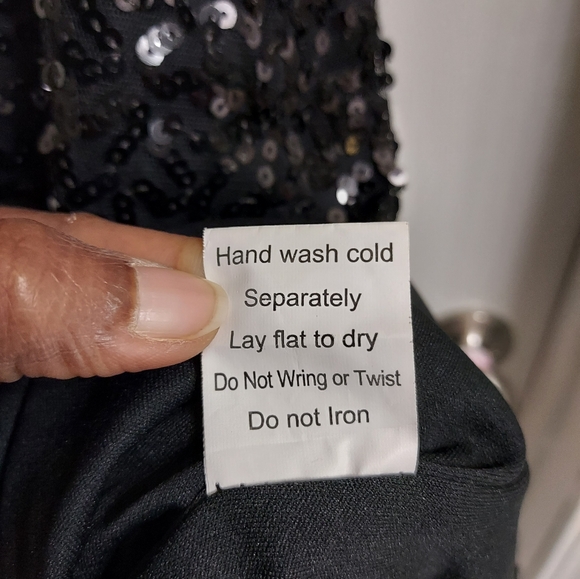 EUC Women's Pink Collection mini sequin dress, L p2p 18-21", Length 31" - Picture 7 of 9